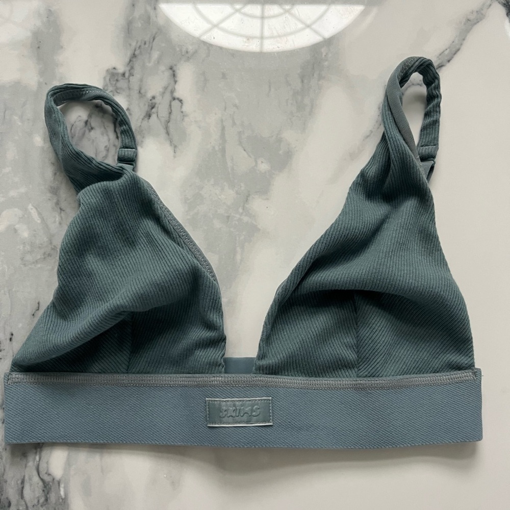 Skims bra xs